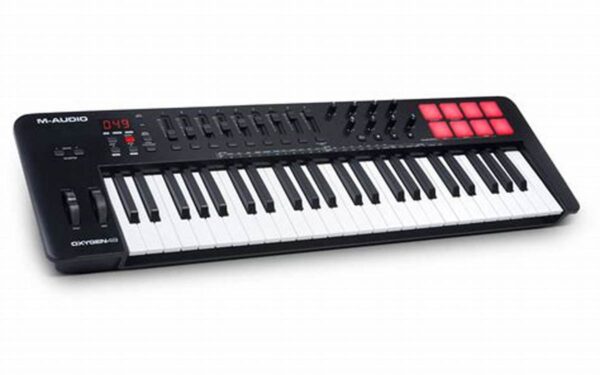 M-AUDIO Oxygen 49 Midi Keyboard - Image 2