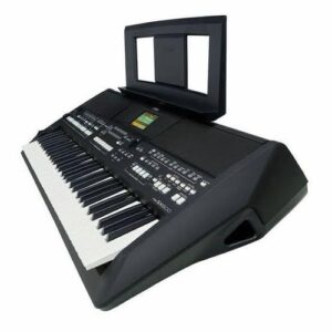 YAMAHA PSR SX900 KEYBOARD