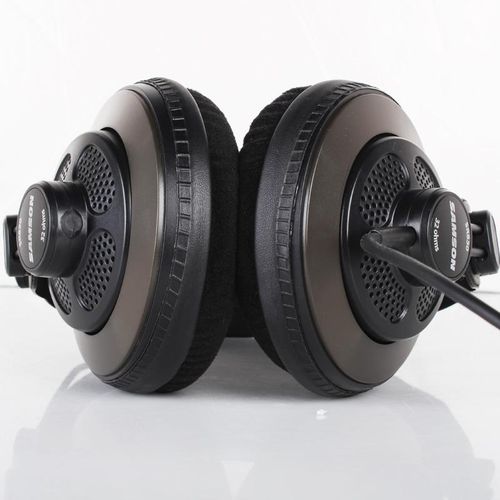 Samson SR850 professional monitoring headphone for studio/semi-open back - Image 6